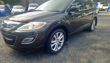 2011 Mazda CX9 Luxury